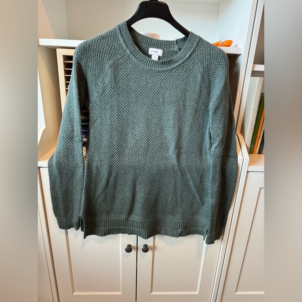 Old Navy Green Knit Sweater
